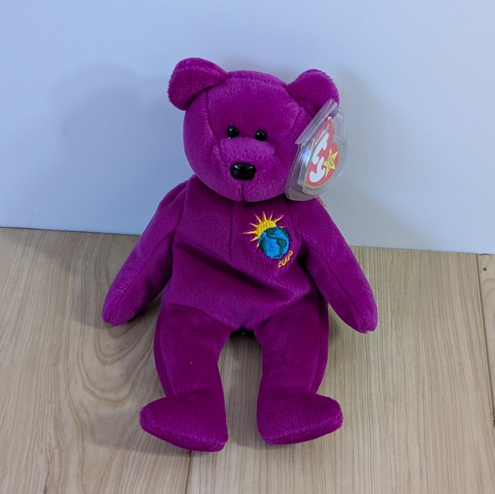 "Millennium" 2000 Ty Beanie Baby Bear